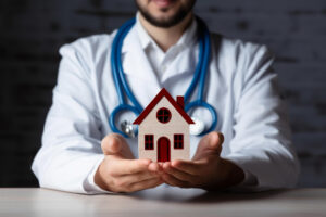 Evde Doktor Hizmeti-evde sağlık mauayenesi yapan uzman