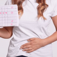 Düzensiz Adet (Regl) Nedir? Tanı Testleri, Nedenleri ve Tedavi Yaklaşımları